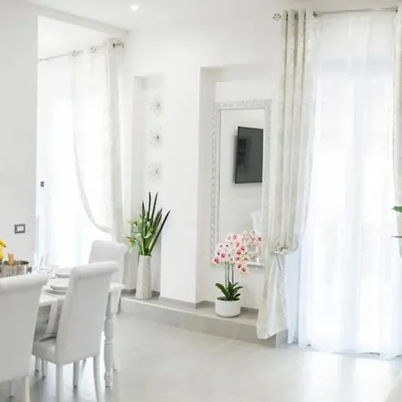 Luxury Lido di Ostia