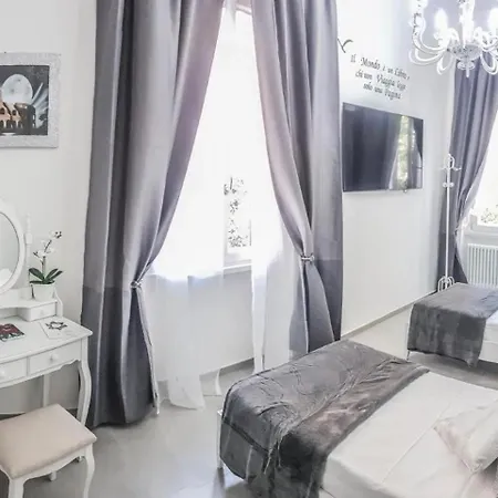דירה Luxury לידו די אוסטיה