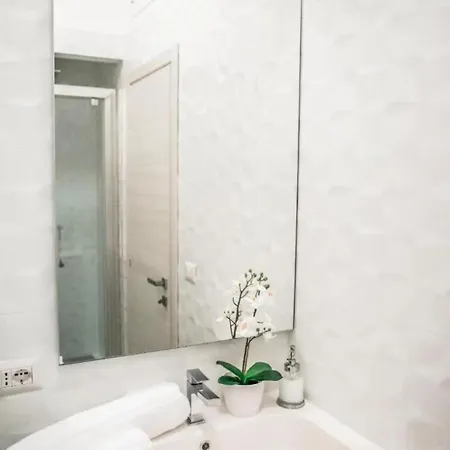 Luxury شقة